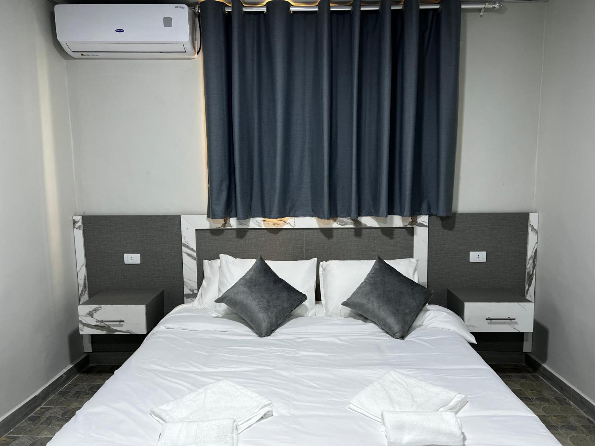 Downtown Inn 马达巴 外观 照片
